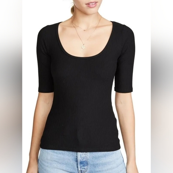 Reformation Tops - Reformation Delia Top